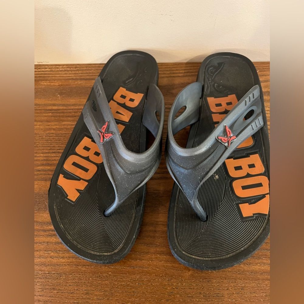 Men size 11 Bad Boy flip flops